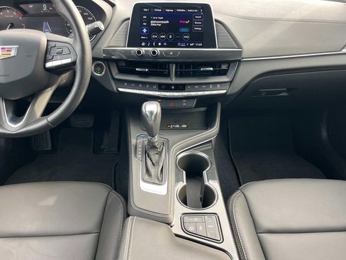 Used 2024 Cadillac CT4 Luxury image 21