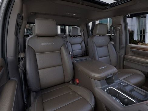 New 2025 GMC Sierra 2500 Denali w/ Technology Package image 16