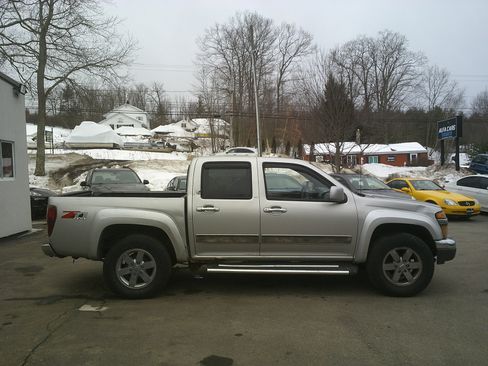 Used 2010 Chevrolet Colorado LT image 4