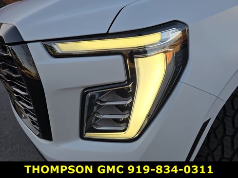 New 2026 GMC Yukon XL Denali w/ Sun & Power Step Package image 28