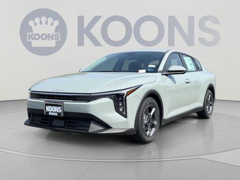 New 2026 Kia K4 FWD image 1