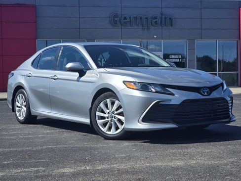 Certified 2023 Toyota Camry LE FWD image 2