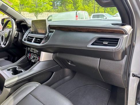 Used 2023 Chevrolet Tahoe Premier AWD/4WD image 8