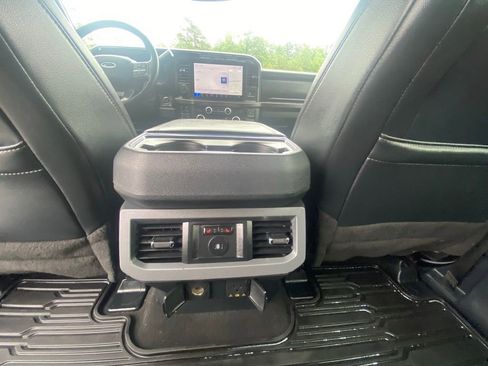 Certified 2024 Ford F250 Lariat w/ Lariat Ultimate Package AWD/4WD image 24