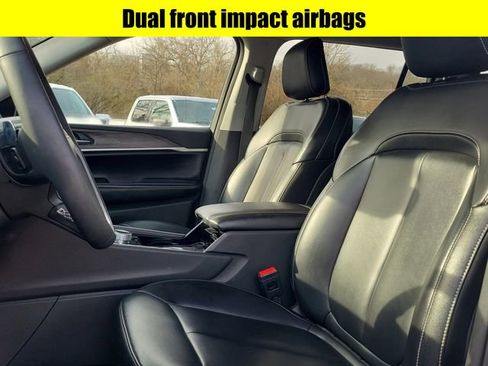 Used 2023 Jeep Grand Cherokee L Limited image 22