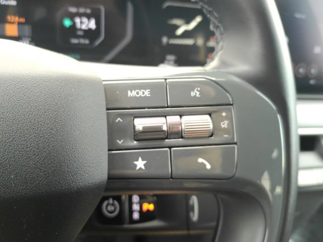 Used 2024 Kia EV9 Light Long Range RWD image 42