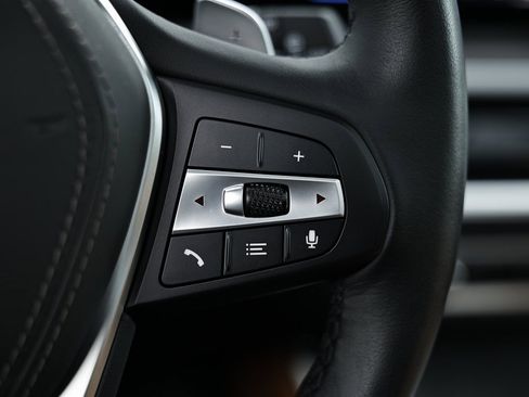 Certified 2025 BMW X5 sDrive40i w/ Premium Package image 37