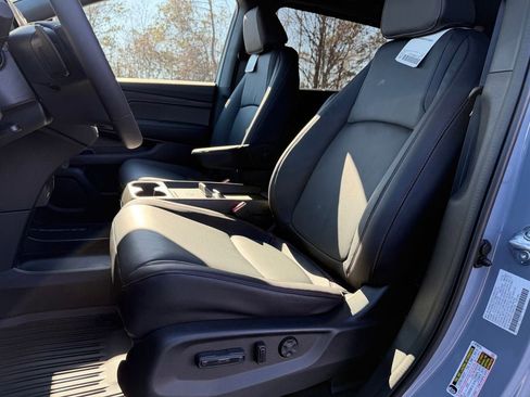 New 2026 Honda Odyssey Sport-L image 24