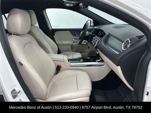 Certified 2025 Mercedes-Benz GLA 250 image 30