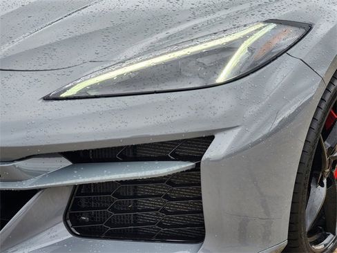 Used 2025 Chevrolet Corvette E-Ray AWD/4WD image 16