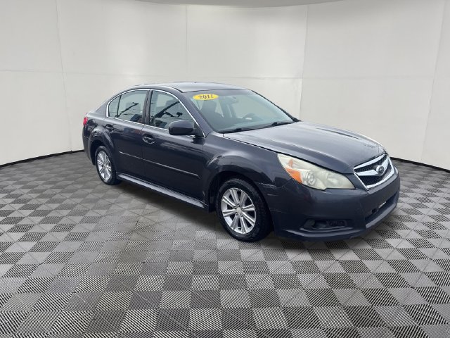 Used 2011 Subaru Legacy 2.5i Premium AWD/4WD image 8