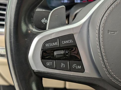 Used 2021 BMW X5 xDrive40i w/ M Sport Package image 19