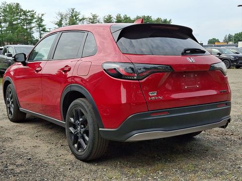 Used 2025 Honda HR-V Sport image 4