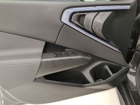 Certified 2025 BMW X3 xDrive30i w/ Premium Package image 12