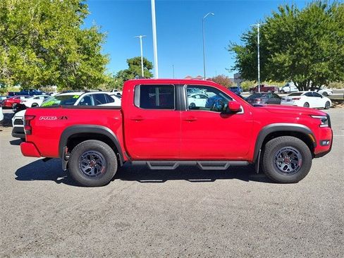 Certified 2025 Nissan Frontier PRO-4X image 3