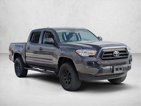 Used 2023 Toyota Tacoma SR image 3