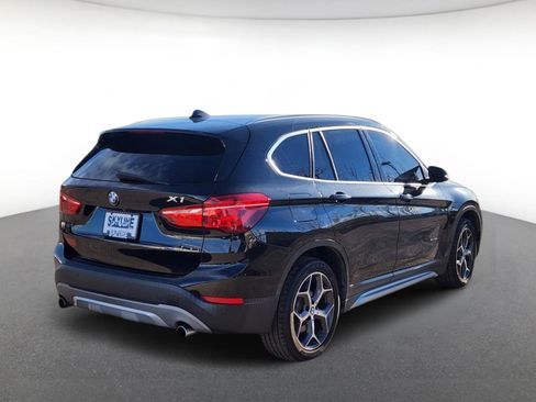 Used 2017 BMW X1 xDrive28i image 3