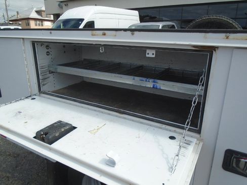 Used 2021 Ford F350 XL w/ Power Equipment Group image 7