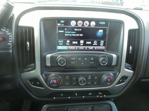 Used 2018 GMC Sierra 1500 SLT w/ SLT Premium Package AWD/4WD image 18