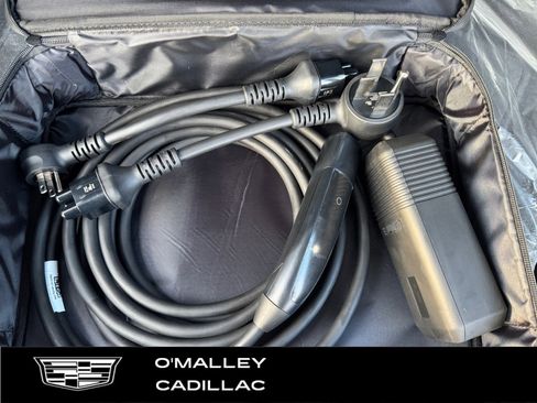 New 2026 Cadillac Optiq Sport 1 w/ LPO, Floor Liner Package image 23