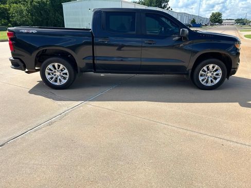 Used 2023 Chevrolet Silverado 1500 Custom w/ LPO, Dark Essentials Package AWD/4WD image 7