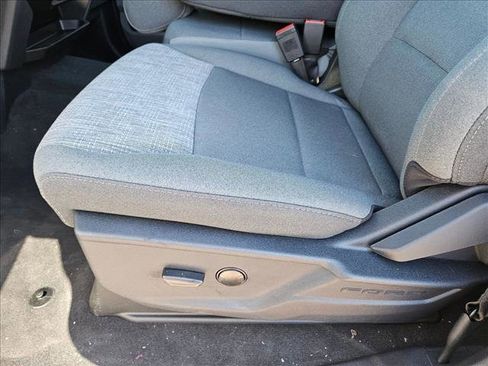 New 2026 Ford F250 XLT w/ FX4 Off-Road Package image 4