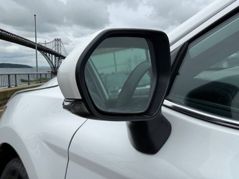 Used 2024 Toyota Camry SE image 34