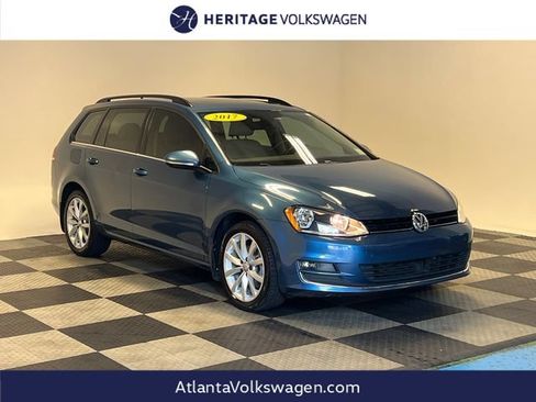 Used 2017 Volkswagen Golf SportWagen FWD image 1