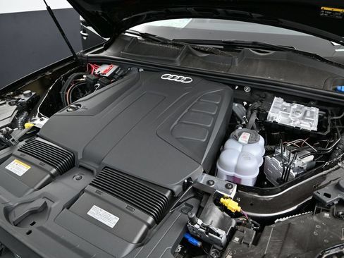 New 2026 Audi Q7 2.0T Premium Plus AWD/4WD image 20