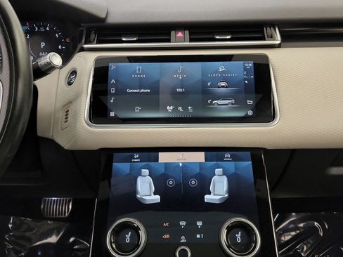 Used 2021 Land Rover Range Rover Velar R-Dynamic S AWD/4WD image 24