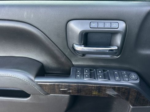 Used 2016 GMC Sierra 2500 Denali w/ Duramax Plus Package image 11