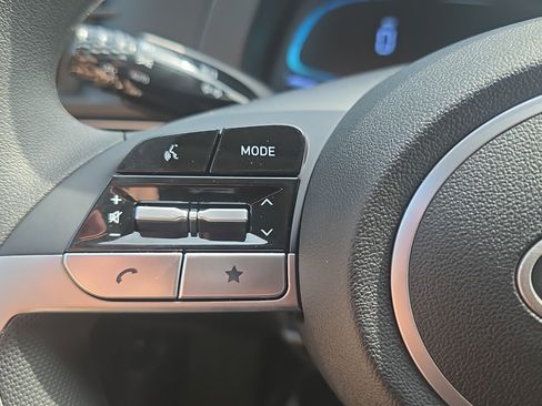 New 2026 Hyundai Elantra SE FWD image 22