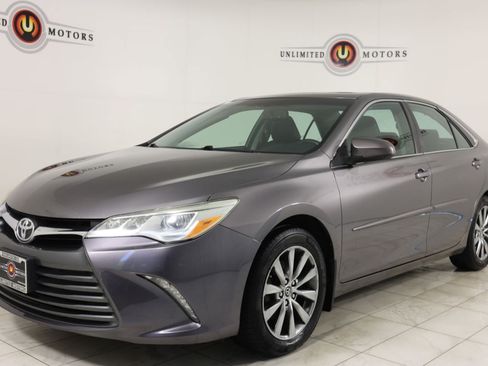 Used 2015 Toyota Camry XLE FWD image 5