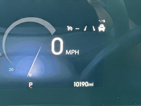 Certified 2025 Buick Envista Preferred image 25