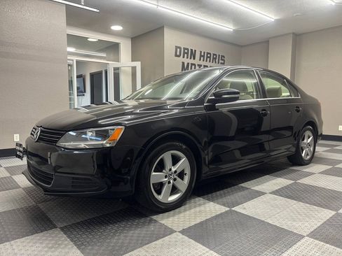 Used 2014 Volkswagen Jetta TDI FWD image 2
