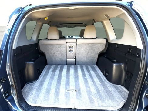Used 2012 Toyota RAV4 FWD w/ Upgrade Value Pkg image 39
