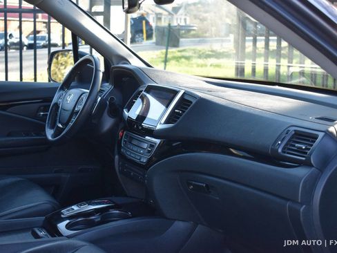 Used 2017 Honda Pilot Elite image 19