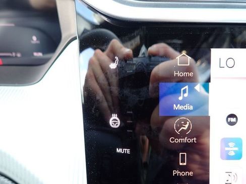 New 2026 Jeep Cherokee Limited AWD/4WD image 19