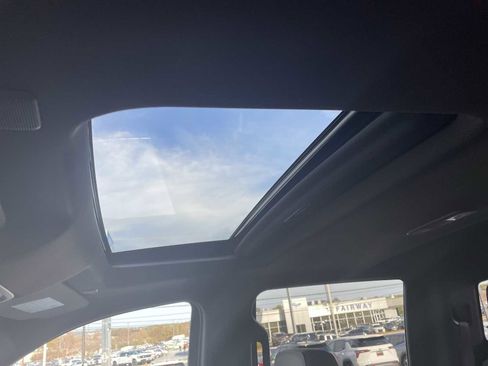 Certified 2021 Chevrolet Silverado 1500 LTZ w/ LTZ Premium Package image 18