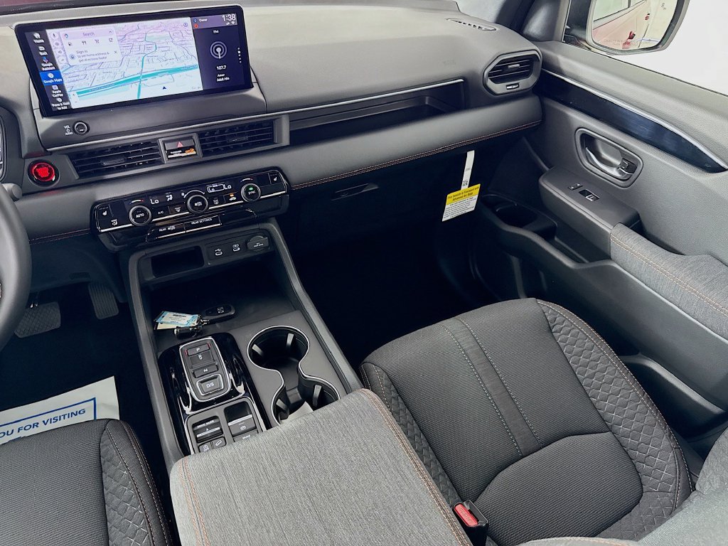 Used 2026 Honda Pilot Sport image 31