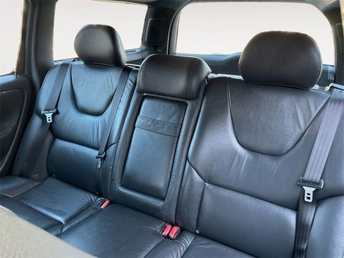 Used 2006 Volvo V70 2.5T image 13