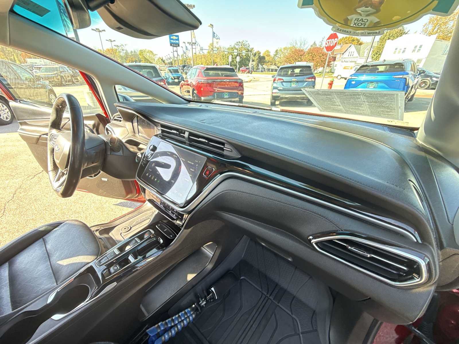 Certified 2023 Chevrolet Bolt LT w/ Infotainment Package FWD image 28