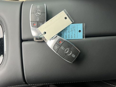 Certified 2026 Mercedes-Benz GLS 580 4MATIC image 38