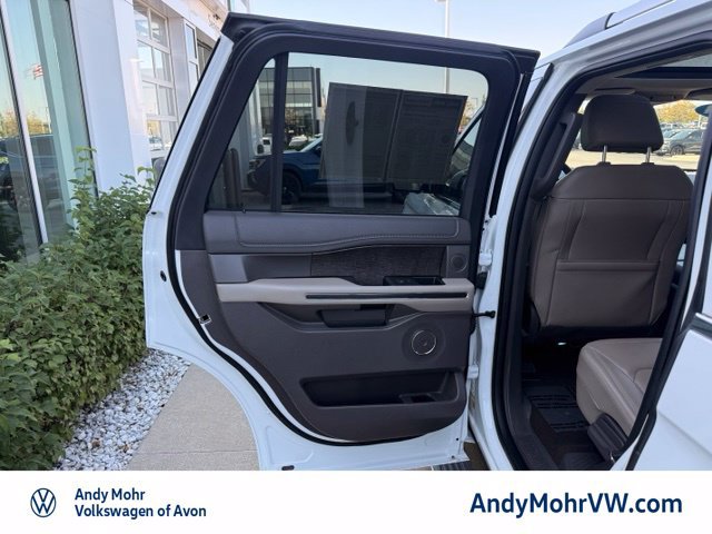 Used 2021 Ford Expedition Limited AWD/4WD image 20