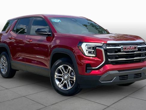 Used 2025 GMC Terrain Elevation AWD/4WD image 3