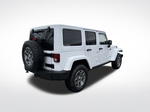 Used 2014 Jeep Wrangler Unlimited Rubicon w/ Max Tow Package image 5
