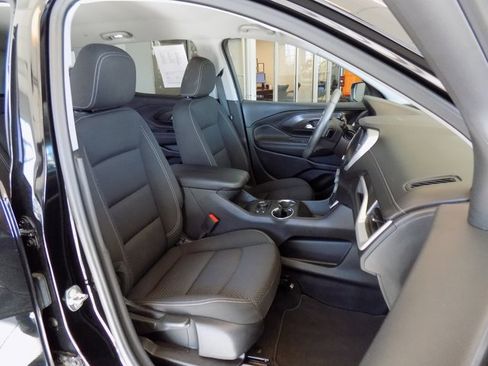 Used 2023 GMC Terrain SLE w/ Driver Convenience Package image 21