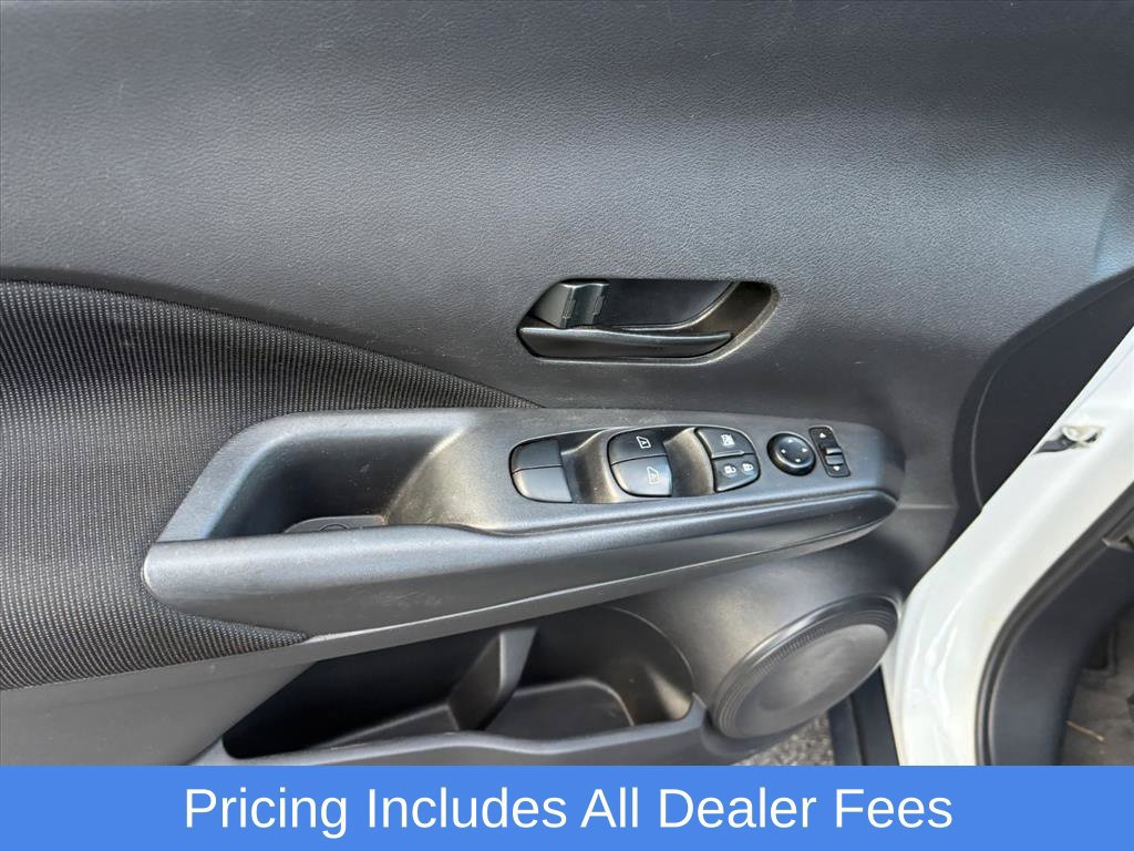 Used 2022 Nissan Kicks S w/ Interior Electronics Package FWD image 23