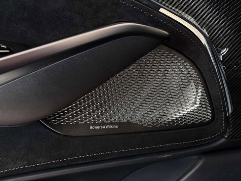 Used 2025 Aston Martin DBX 707 image 22