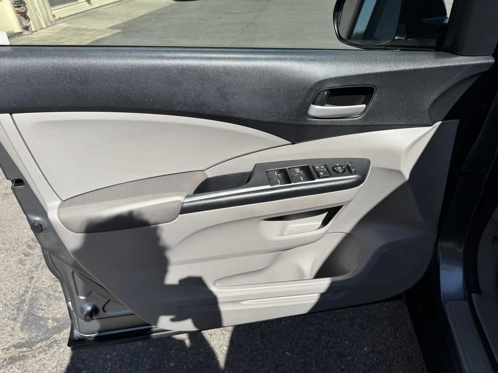 Used 2013 Honda CR-V LX image 18
